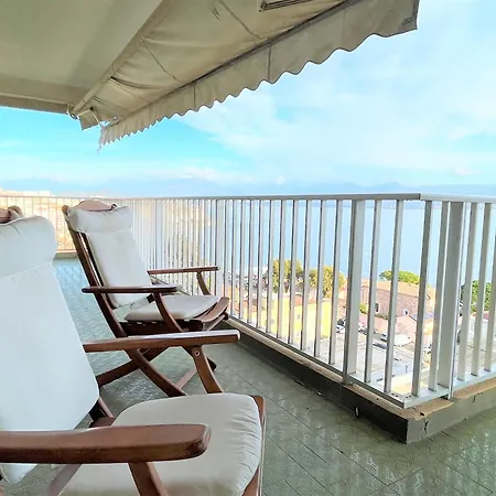 Vue Carmino * Ajaccio (Corsica)