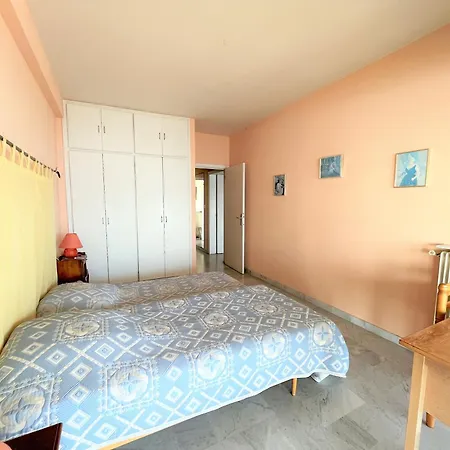 Vue Carmino Apartment