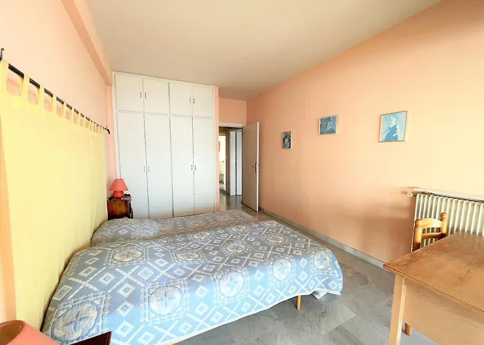 Vue Carmino Apartment