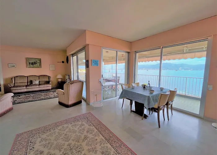 Apartment Vue Carmino