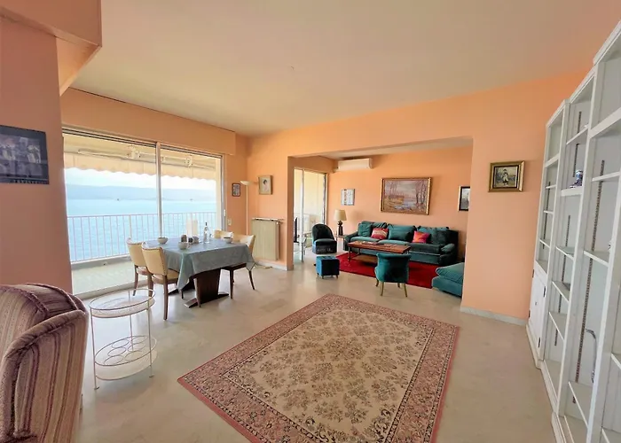 Vue Carmino Apartment Ajaccio (Corsica)